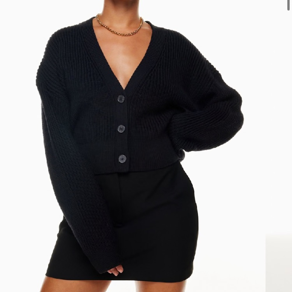 Aritzia💗Babaton Canberra Cardigan❤️